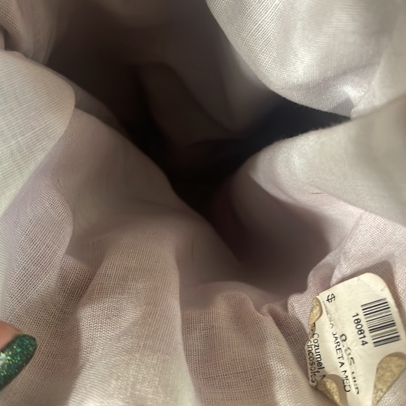 Hand crafted bag from Cancun, Mexico. - Picture 4 of 8